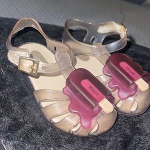 Mini Melissa shoes Sz 7